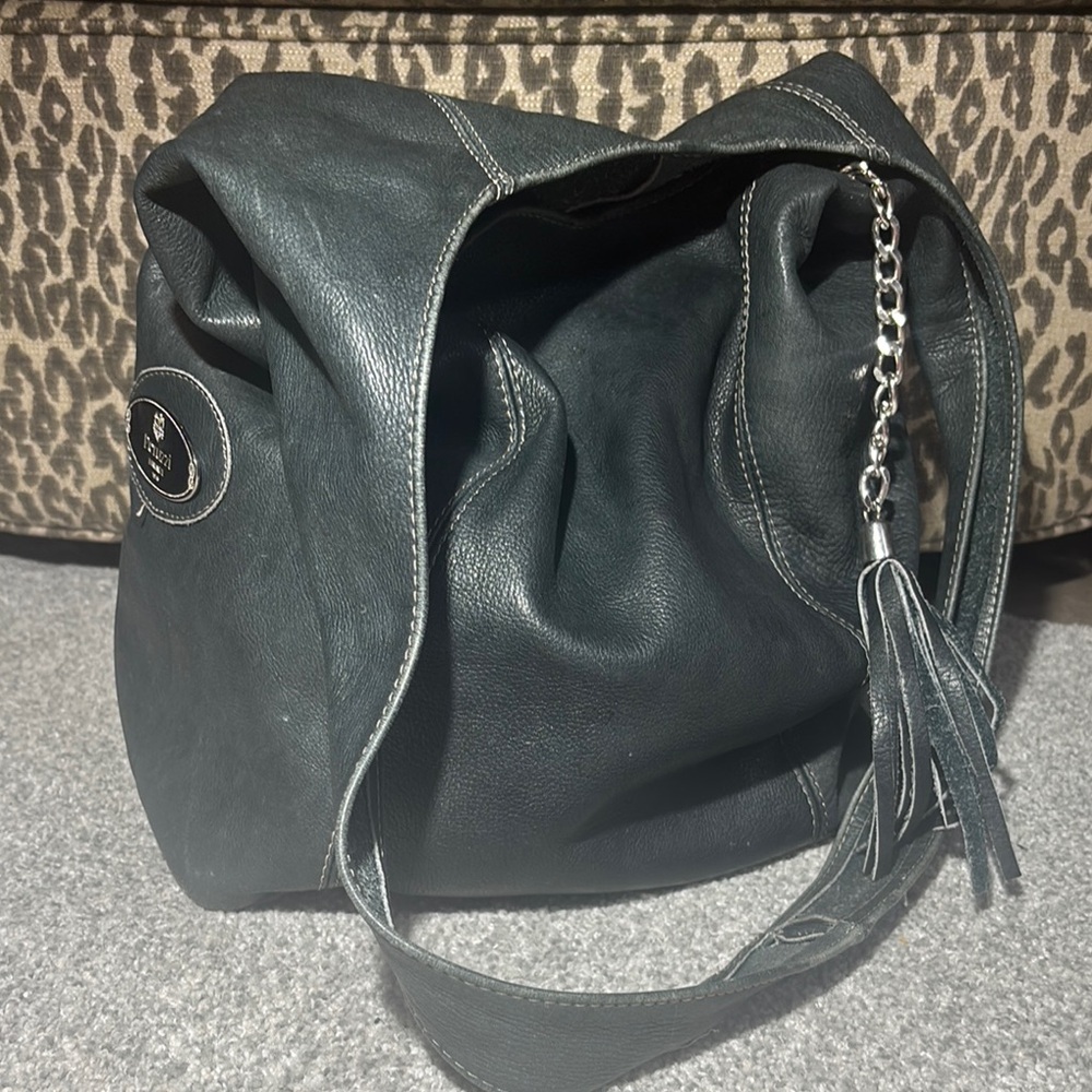 Peruzzi Italian Leather Women's bucket bag dark green creamy soft leather purse